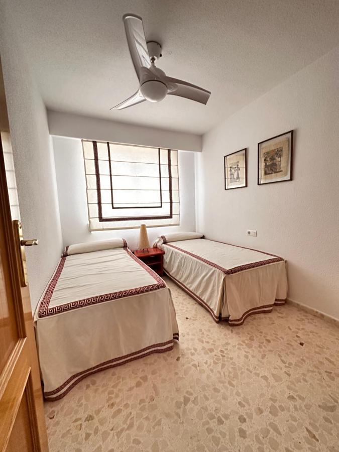 Precioso Apartamento Con Piscina Playa de Gandia Bagian luar foto