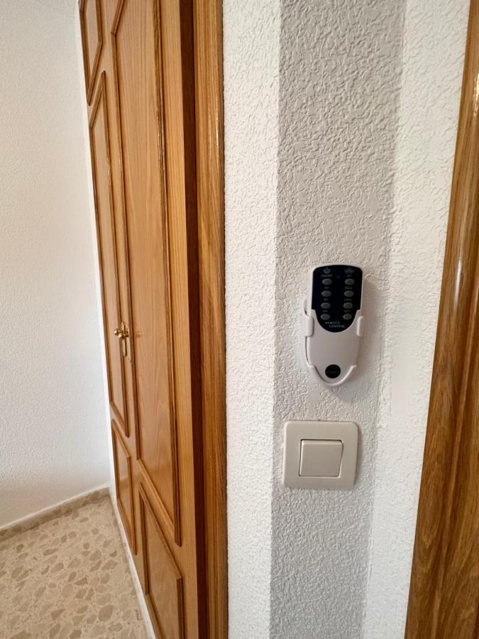 Precioso Apartamento Con Piscina Playa de Gandia Bagian luar foto